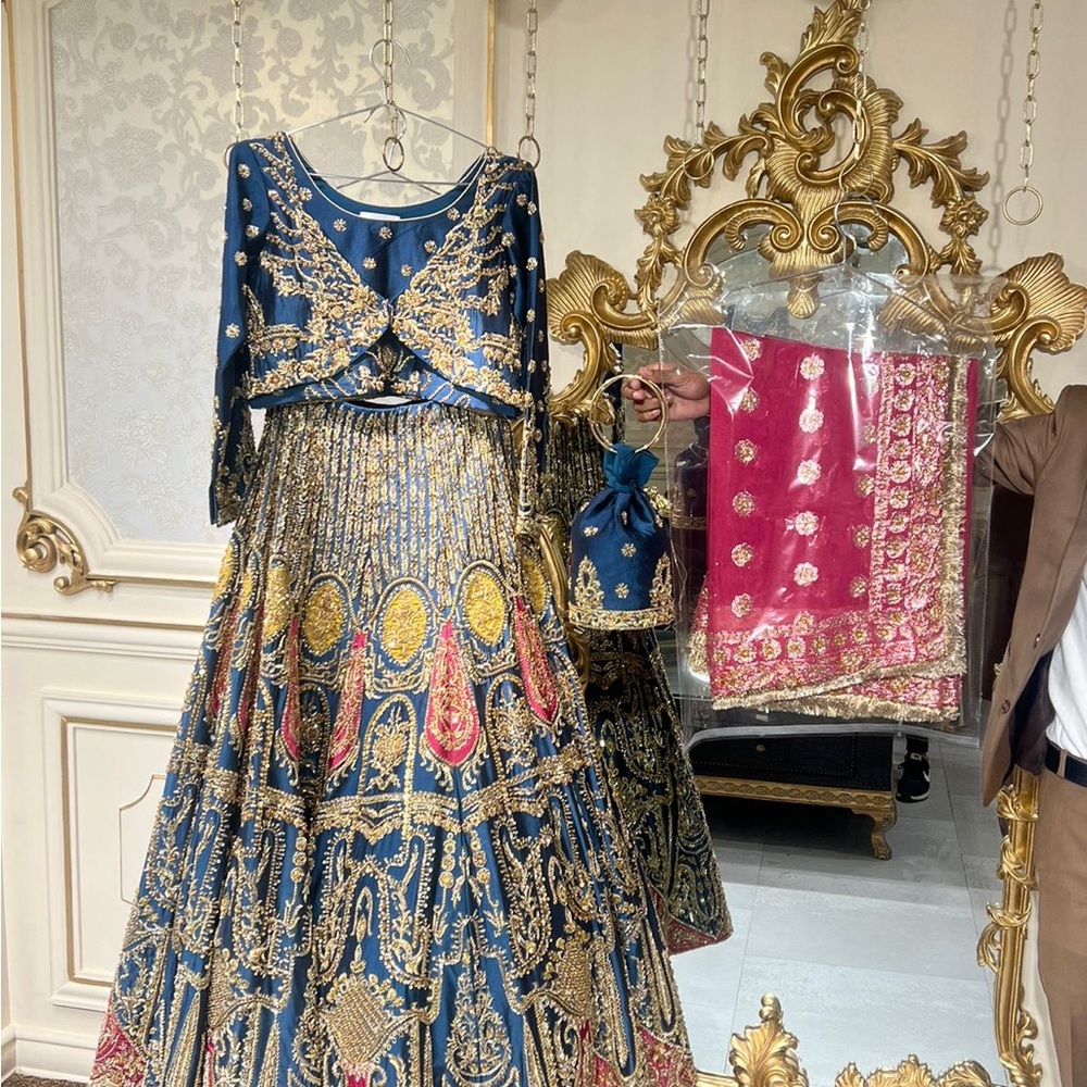 Lehnga choli, pakistani indian bridal, brand ahmad sultan, dark blue, pink